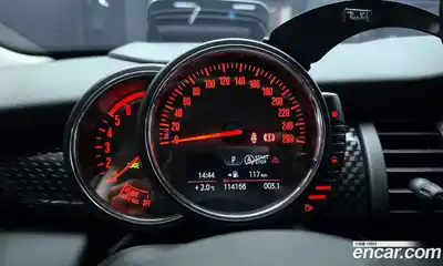 Mini Cooper 2016 2.0 Автомат в Москве № 198511, миниатюра 8