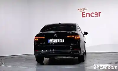 Volkswagen Jetta 2023 1.5 Автомат в Москве № 198955, миниатюра 10