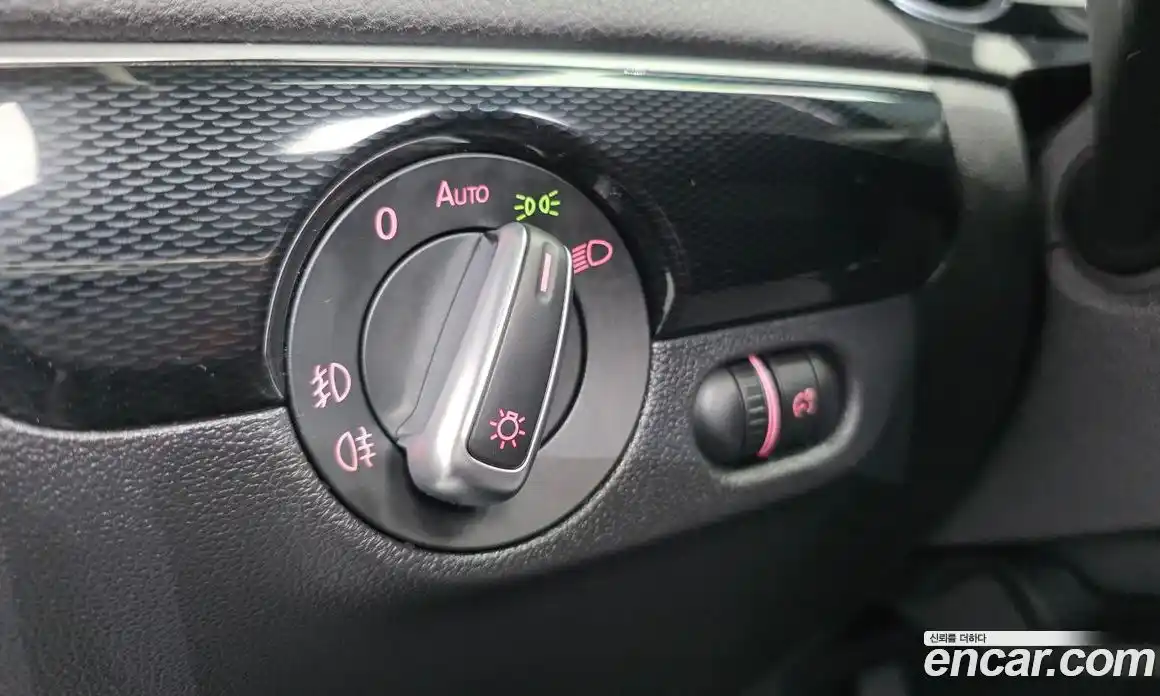 Volkswagen Jetta 2015 2.0 Автомат в Москве № 199214, фото 5