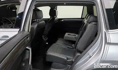 Volkswagen Tiguan 2022 2.0 Автомат в Москве № 199245, миниатюра 10