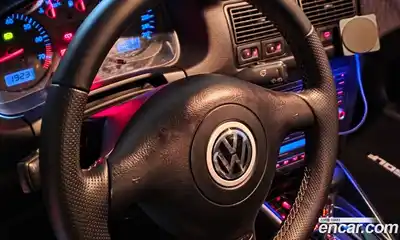 Volkswagen Golf 2003 2.0 Автомат в Москве № 199336, миниатюра 6