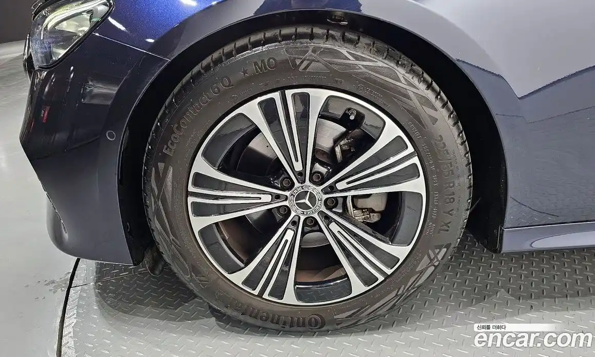 Mercedes-Benz E-Class 2025 2.0 Автомат в Москве № 201703, фото 15