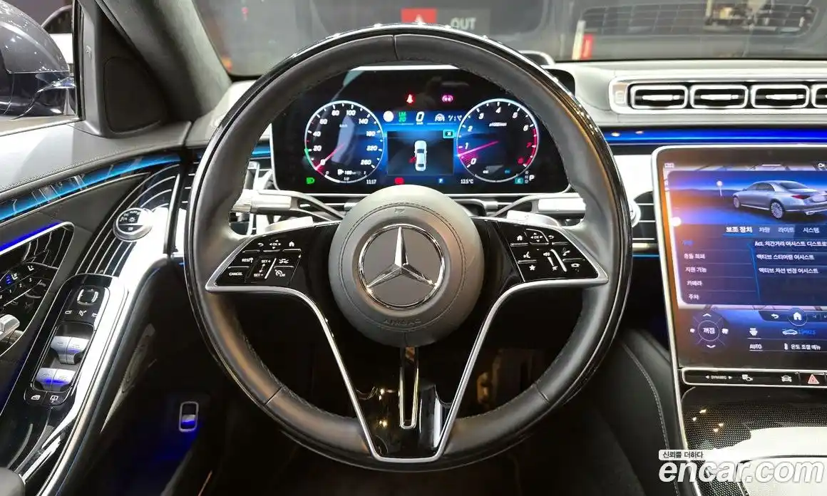 Mercedes-Benz S-Class 2023 4.0 Автомат в Москве № 202262, фото 17