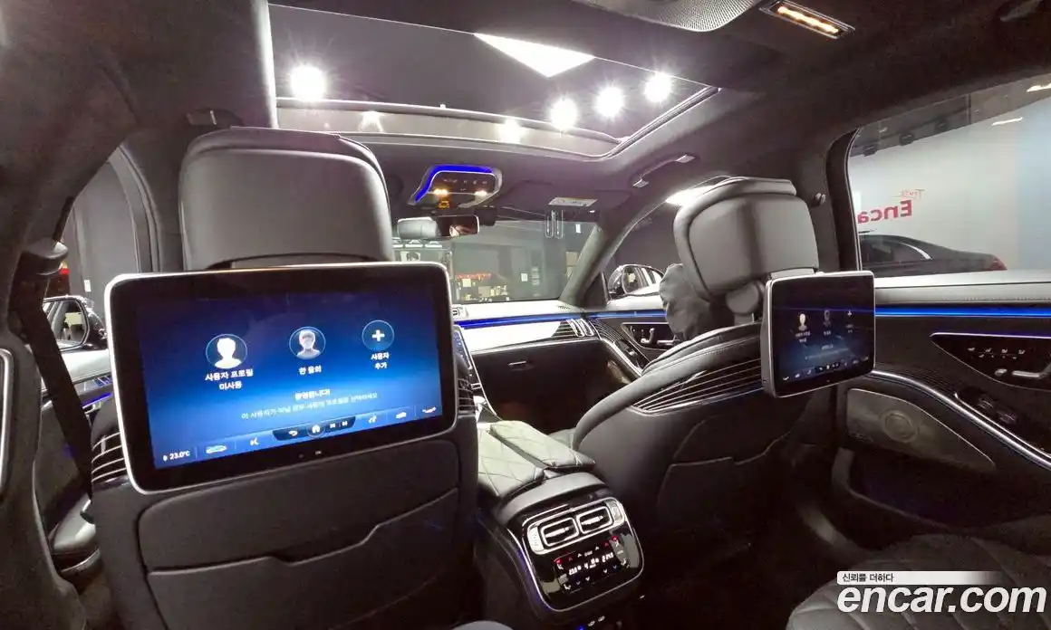 Mercedes-Benz S-Class 2023 4.0 Автомат в Москве № 202262, фото 19