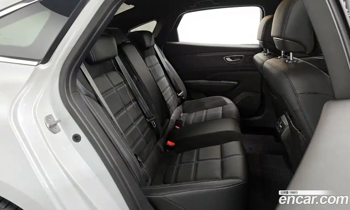 Renault SM6 2024 1.8 Автомат в Москве № 204280, фото 13