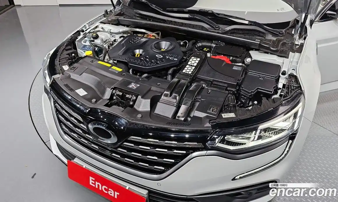 Renault SM6 2024 1.8 Автомат в Москве № 204280, фото 16