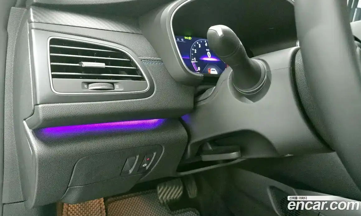 Renault SM6 2024 1.8 Автомат в Москве № 204280, фото 19