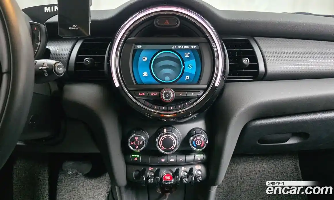 Mini Cooper 2021 1.5 Автомат в Москве № 204858, фото 17