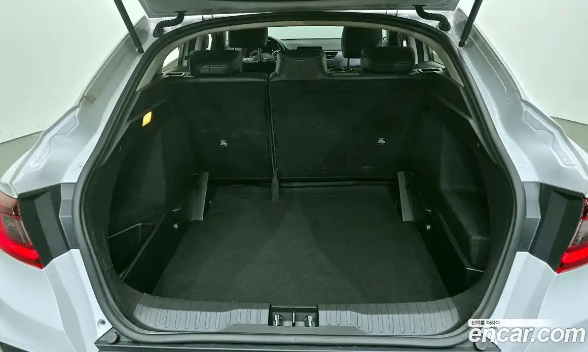 Renault XM3 2022 1.6 Автомат в Москве № 207584, фото 16