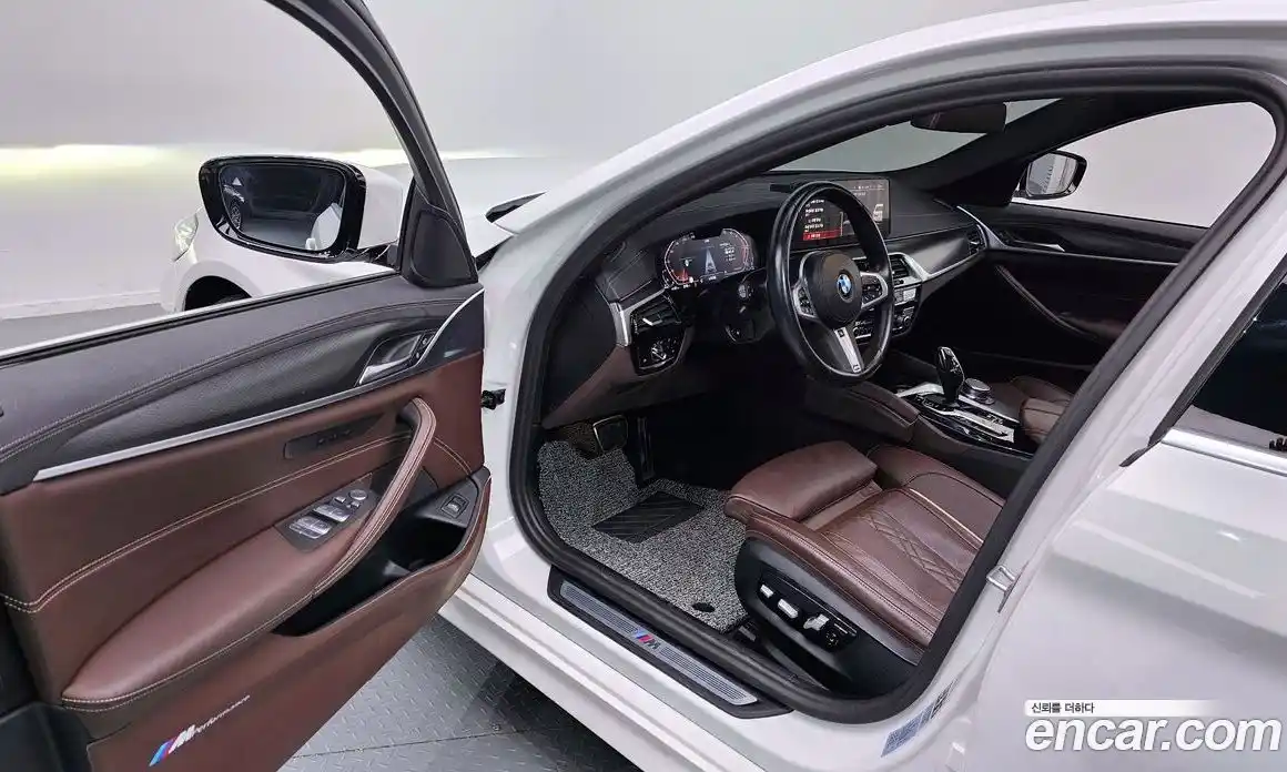 BMW 5-Series 2023 2.0 Автомат в Москве № 211460, фото 11