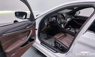 BMW 5-Series 2023 2.0 Автомат в Москве № 211460, миниатюра 11