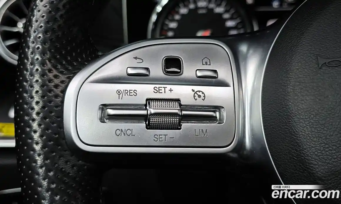 Mercedes-Benz E-Class 2019 1.9 Автомат в Москве № 212168, фото 13