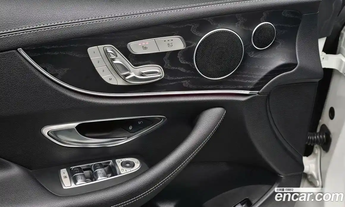 Mercedes-Benz E-Class 2019 1.9 Автомат в Москве № 212168, фото 20