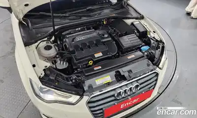 Audi A3 2015 1.6 Автомат в Москве № 212493, миниатюра 6