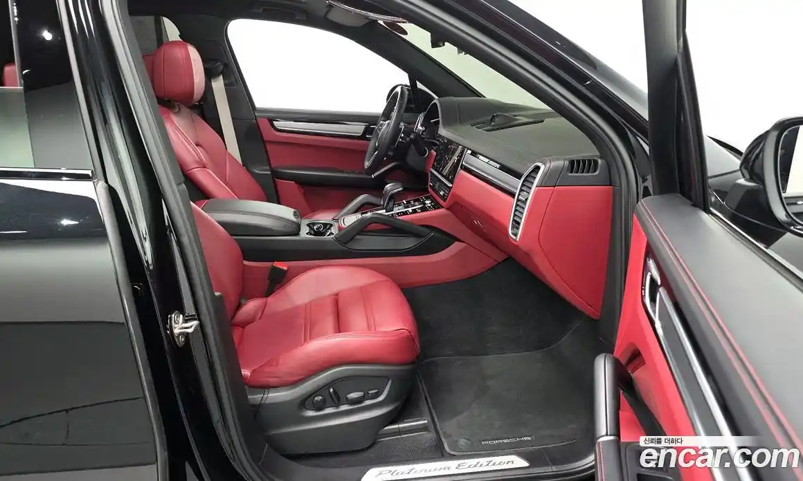 Porsche Cayenne 2023 3.0 Автомат в Москве № 213143, фото 7