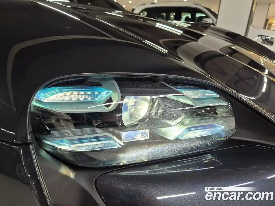 Porsche Taycan 2022 Автомат в Москве № 213153, фото 18