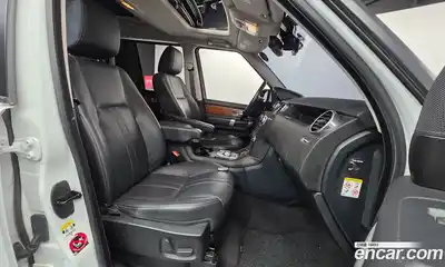 Land Rover Discovery 2016 3.0 Автомат в Москве № 213570, миниатюра 4