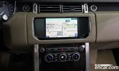 Land Rover Range-Rover 2016 4.4 Автомат в Москве № 213592, миниатюра 12