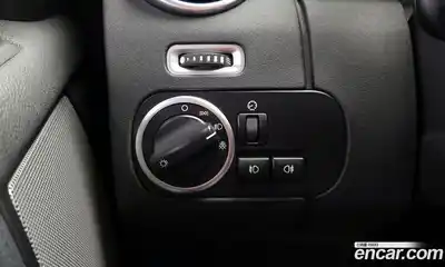 Land Rover Discovery 2015 3.0 Автомат в Москве № 213760, миниатюра 12