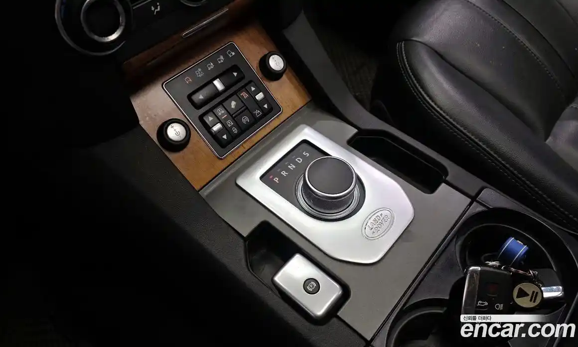 Land Rover Discovery 2015 3.0 Автомат в Москве № 213760, фото 5