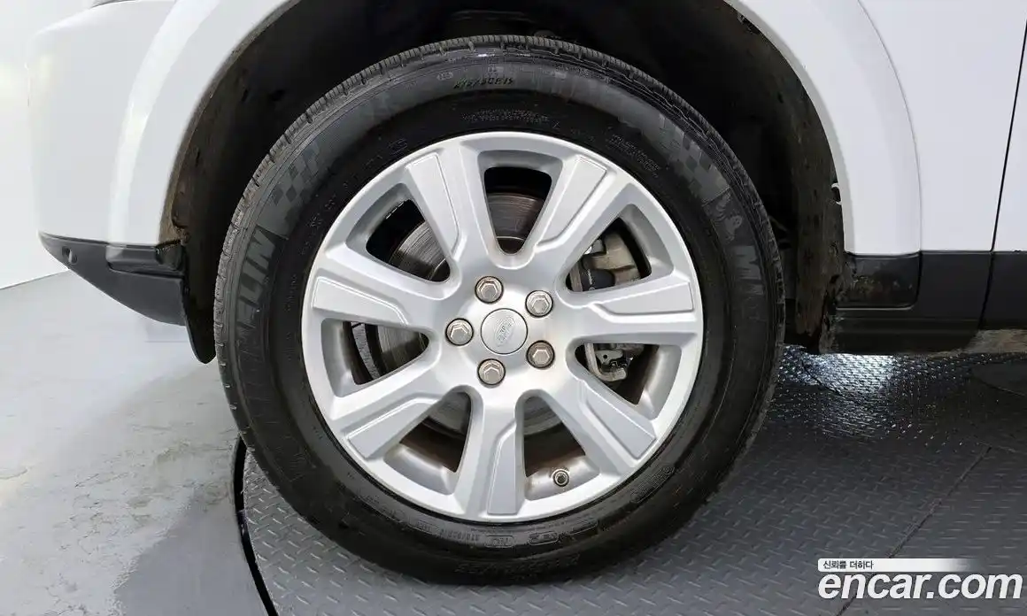 Land Rover Discovery 2015 3.0 Автомат в Москве № 213760, фото 9