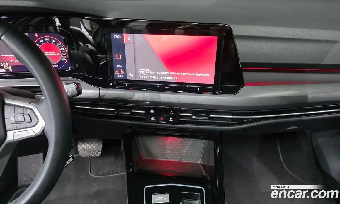 Volkswagen Golf 2023 2.0 Автомат в Москве № 214936, фото 15