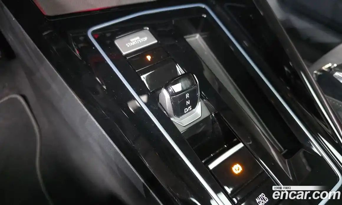 Volkswagen Golf 2023 2.0 Автомат в Москве № 214936, фото 9