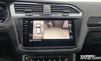 Volkswagen Tiguan 2021 2.0 Автомат в Москве № 215100, миниатюра 8