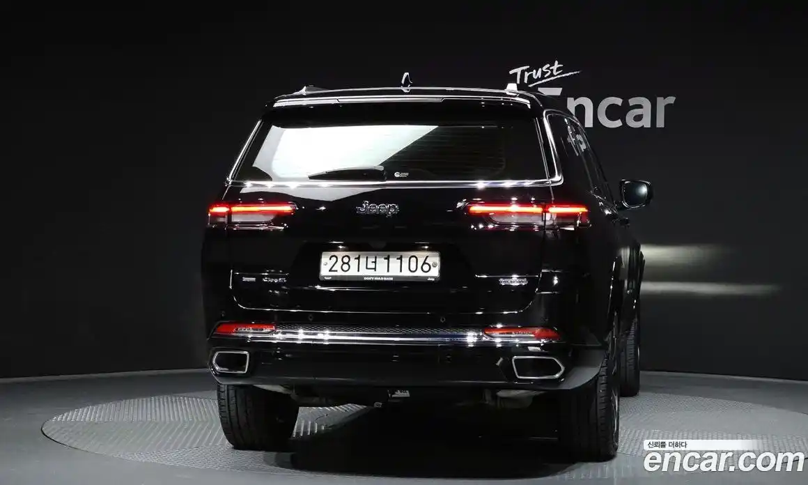 Jeep Cherokee 2021 3.6 Автомат в Москве № 215457, фото 14