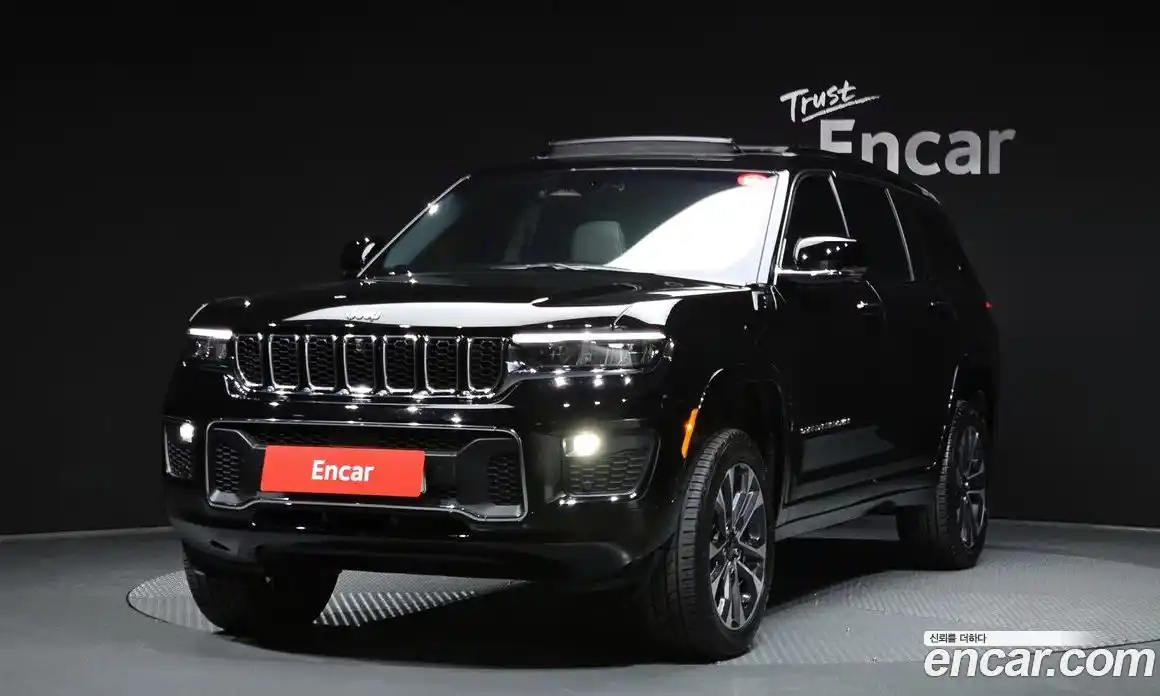 Jeep Cherokee 2021 3.6 Автомат в Москве № 215457, фото 17