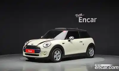 Mini Cooper 2018 1.5 Автомат в Москве № 216992, миниатюра 9
