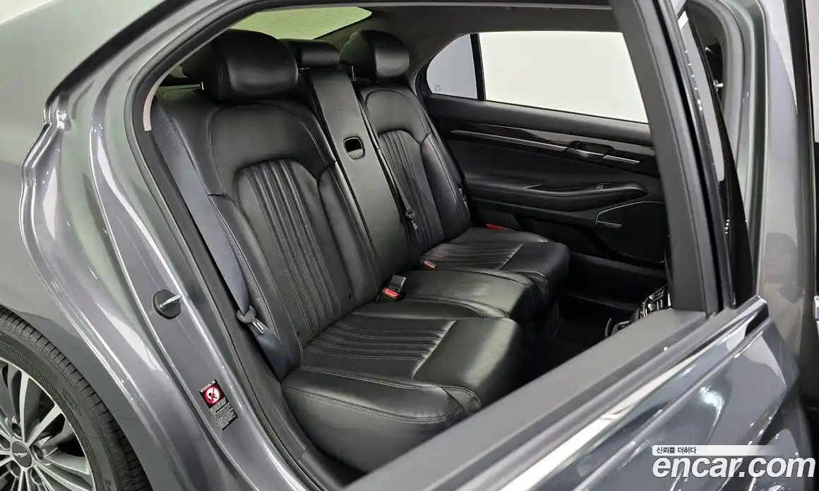 Genesis EQ900 2016 3.8 Автомат в Москве № 22159, фото 18