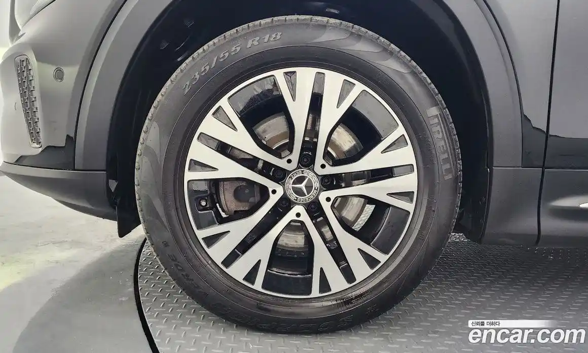 Mercedes-Benz GLB-Class 2024 1.9 Автомат в Москве № 225272, фото 12