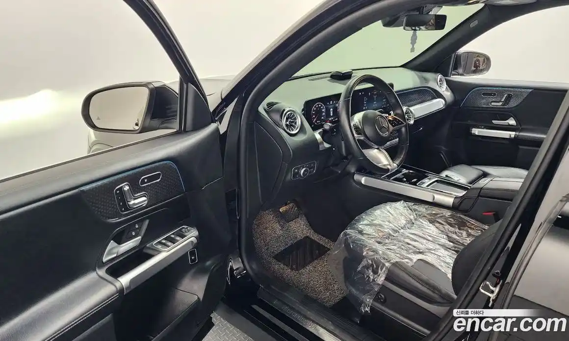 Mercedes-Benz GLB-Class 2024 1.9 Автомат в Москве № 225272, фото 14