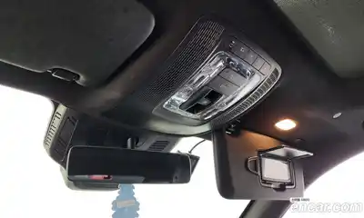 Mercedes-Benz GLB-Class 2024 1.9 Автомат в Москве № 225272, миниатюра 8