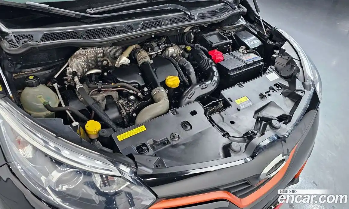 Renault QM3 2015 1.5 Автомат в Москве № 225307, фото 3