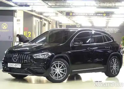 Mercedes-Benz GLA-Class 2022 2.0 Автомат в Москве № 229348, миниатюра 2