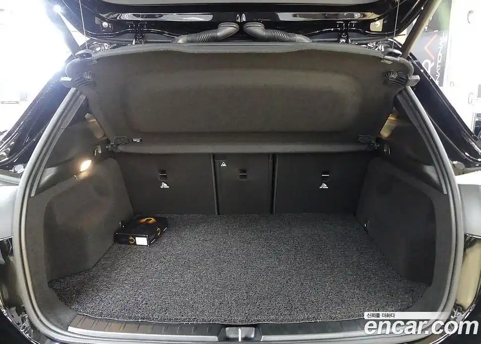 Mercedes-Benz GLA-Class 2022 2.0 Автомат в Москве № 229348, фото 9