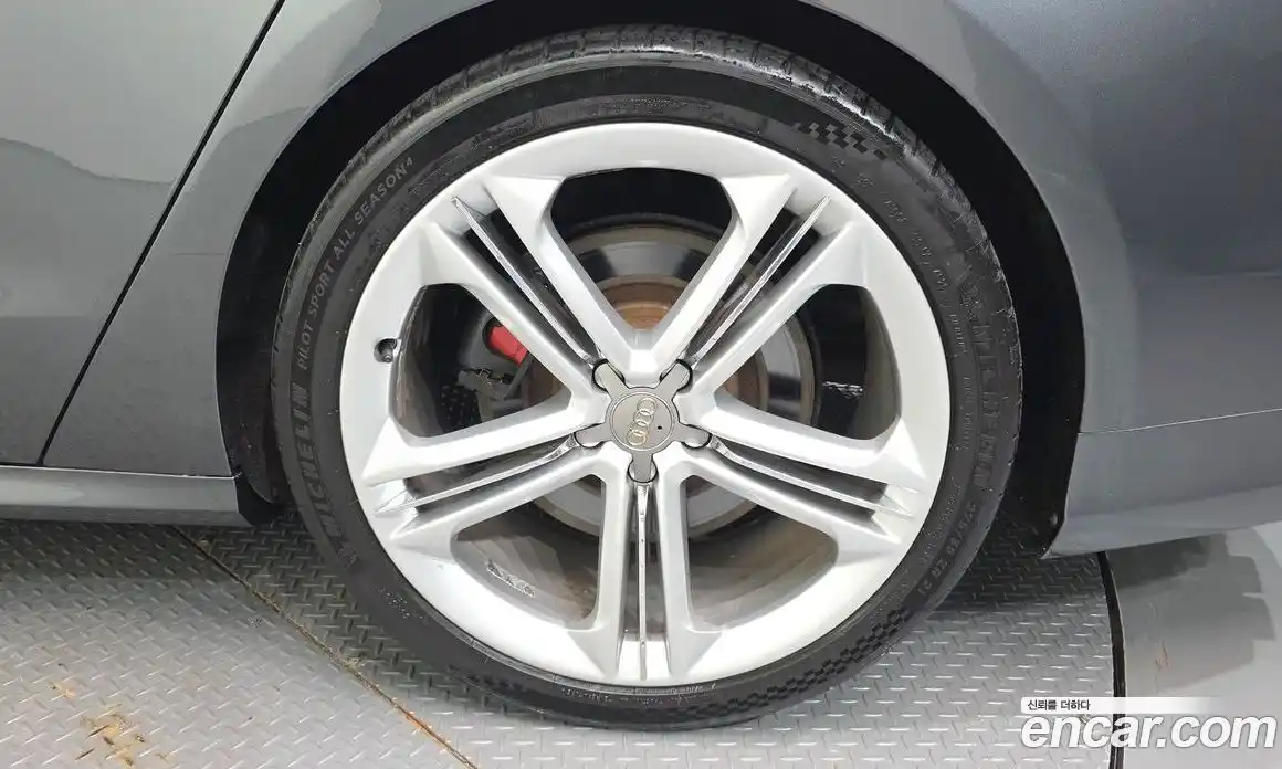 Audi S8 2013 4.0 Автомат в Москве № 230211, фото 3