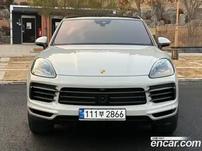 Porsche Cayenne 2023 3.0 Автомат в Москве № 231049, миниатюра 3