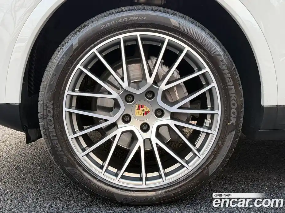 Porsche Cayenne 2023 3.0 Автомат в Москве № 231049, фото 5