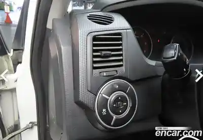 SsangYong Korando 2015 2.0 Автомат в Москве № 23168, миниатюра 9