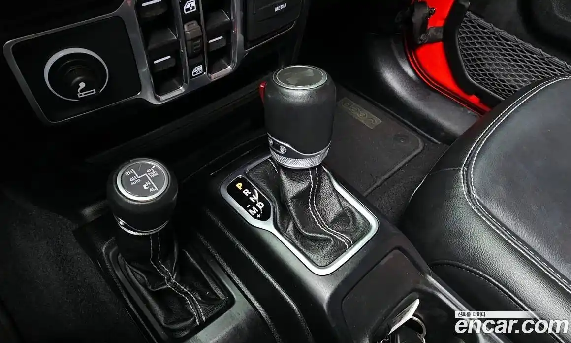 Jeep Wrangler 2021 2.0 Автомат в Москве № 232362, фото 19