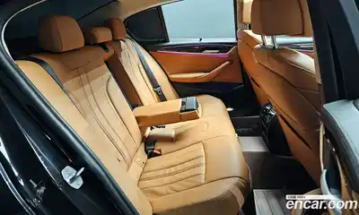 BMW 5-Series 2022 2.0 Автомат в Москве № 246798, миниатюра 2