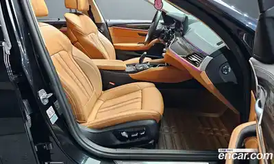 BMW 5-Series 2022 2.0 Автомат в Москве № 246798, миниатюра 3