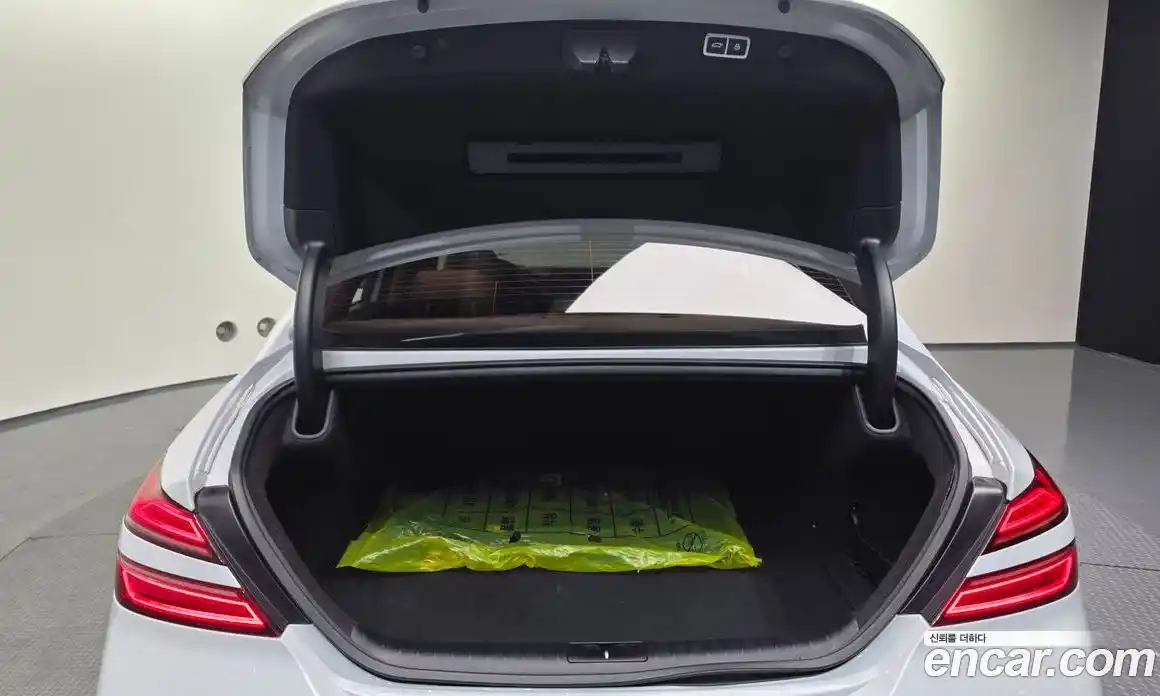 Genesis G70 2022 2.0 Автомат в Москве № 24766, фото 13