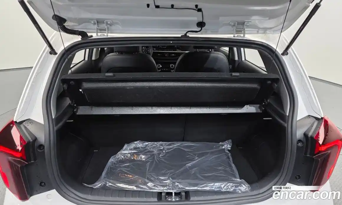 Kia Morning 2024 1.0 Автомат в Москве № 249953, фото 12