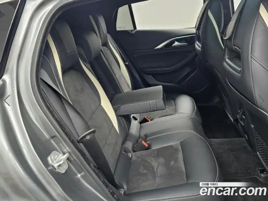 Infiniti Q30 2017 2.0 Автомат в Москве № 258965, фото 12