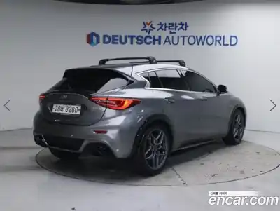 Infiniti Q30 2017 2.0 Автомат в Москве № 258965, миниатюра 2