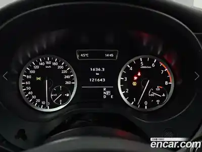 Infiniti Q30 2017 2.0 Автомат в Москве № 258965, миниатюра 8